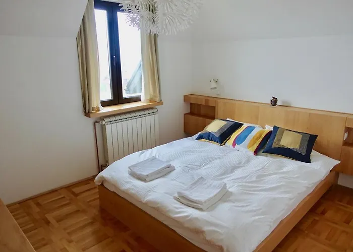 Daire Milic Kaludjerske Bare